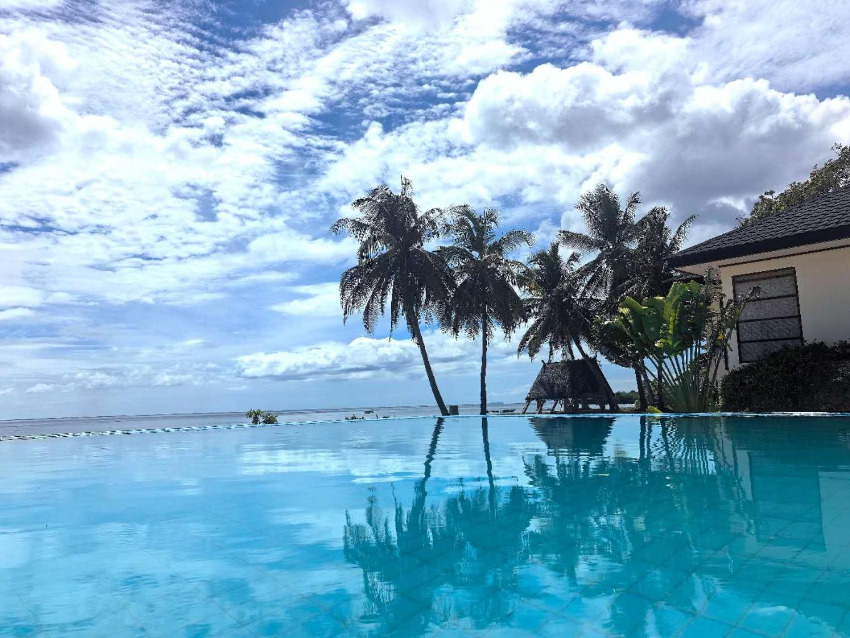 Hotel Blue Joys Msr à Siquijor Extérieur photo